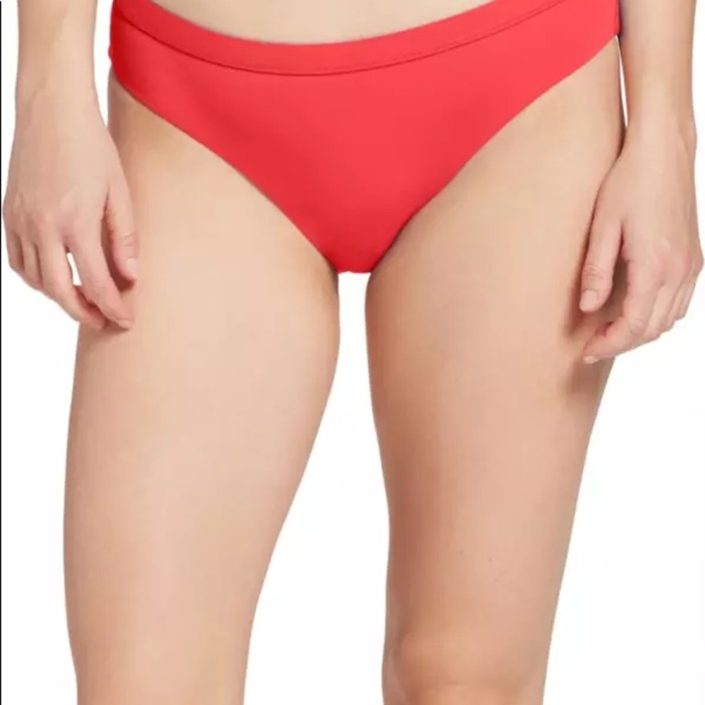 NWT: CALIA by Carrie Underwood